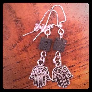 Diffuser Hamsa Black Square Lava Stone Earrings